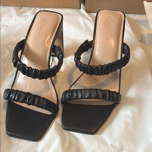 Modern Black Ruched Leather Heels
